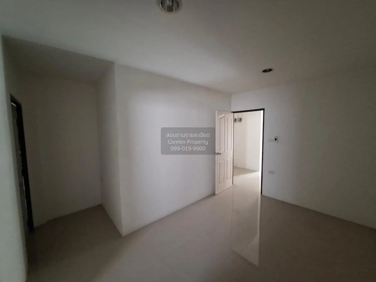 For Sale Commercial building, 3 storey, Na Kluea - Khao Mai Kaew 