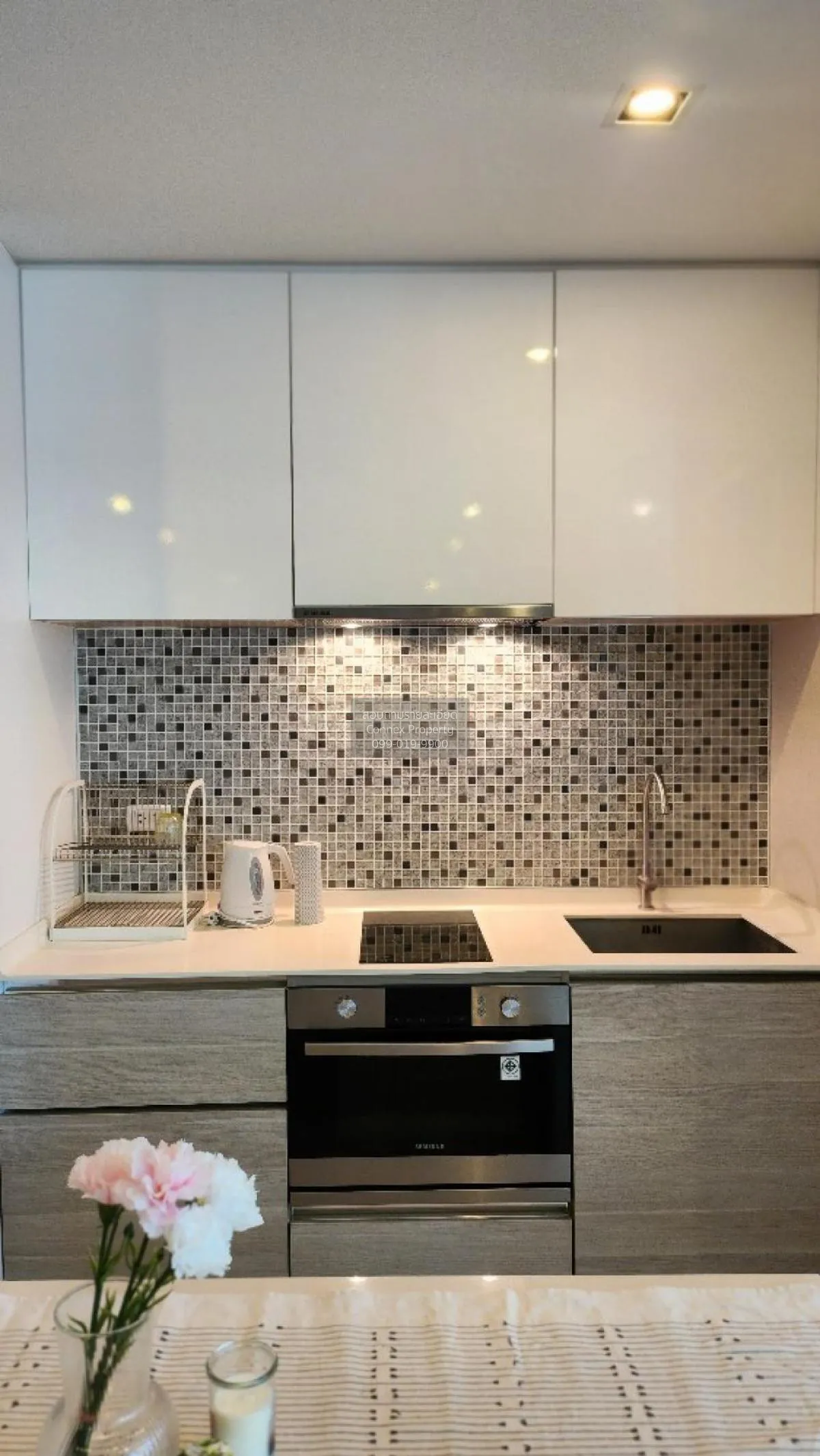 ขายคอนโด  เดอะ รูม สุขุมวิท 21 BTS-อโศก คลองเตยเหนือ เขต วัฒนา กร