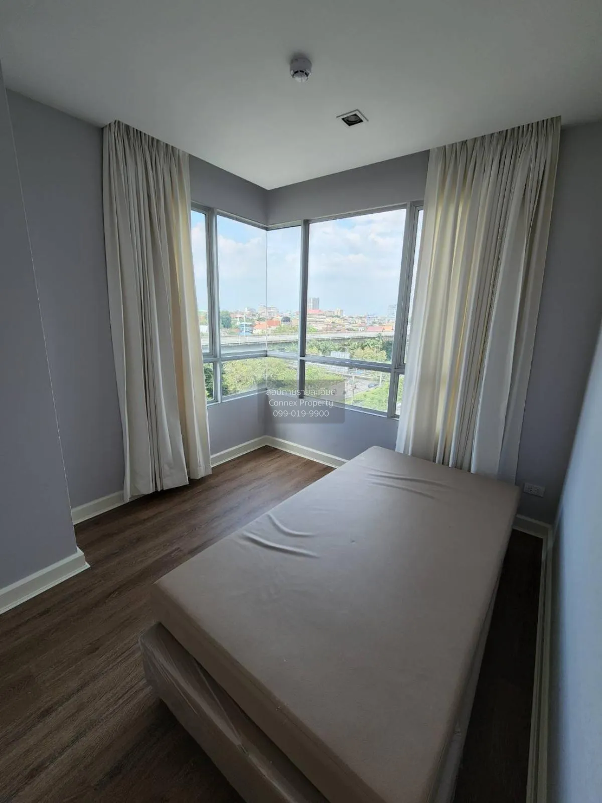 For Sale Condo , The Room Sathorn - Taksin , nice view , BTS-Pho 