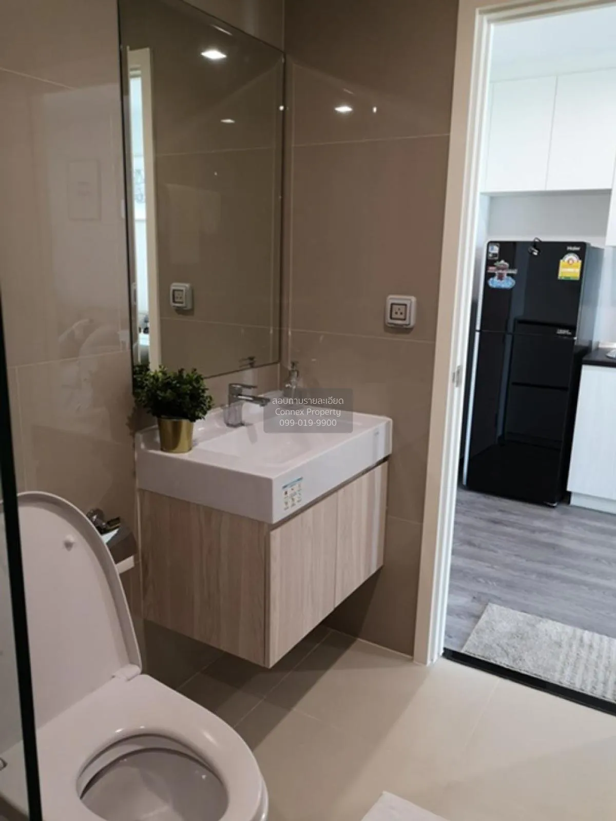 For Rent Condo , Rich Park Triple Station , ARL-Hua Mak , Suan Lu