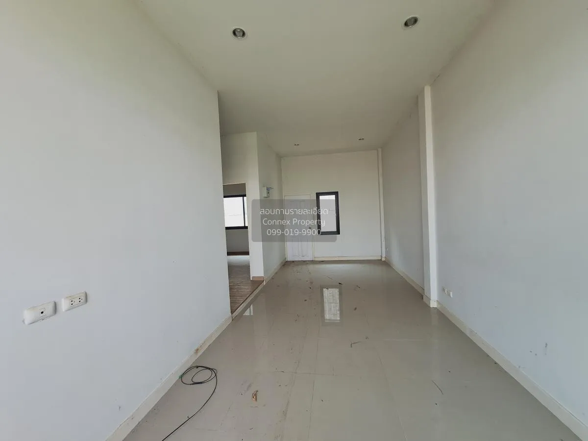 For Sale Townhouse/Townhome  , The Central Town Bueng - Sriracha 