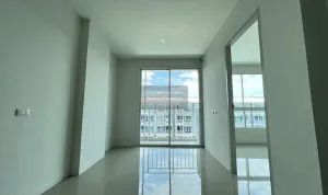 ขายคอนโด  รอยัล ฮิลล์ รีสอร์ท บ่อวิน บ่อวิน ศรีราชา ชลบุรี CX-85607