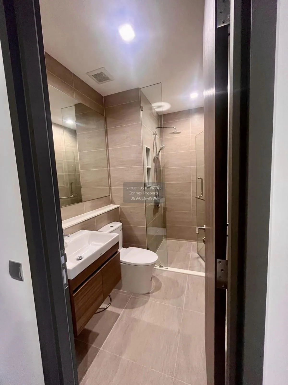 เช่าคอนโด  ริธึ่ม เจริญกรุง พาวิลเลี่ยน  วัดพระยาไกร เขต บางคอแหล