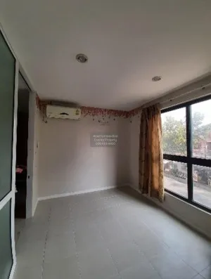 For Sale Condo , เดอะ เซ็นเตอร์ คอนโดมิเนียม , Khu Khot , Lam Luk Ka , Pathum Thani , CX-85812