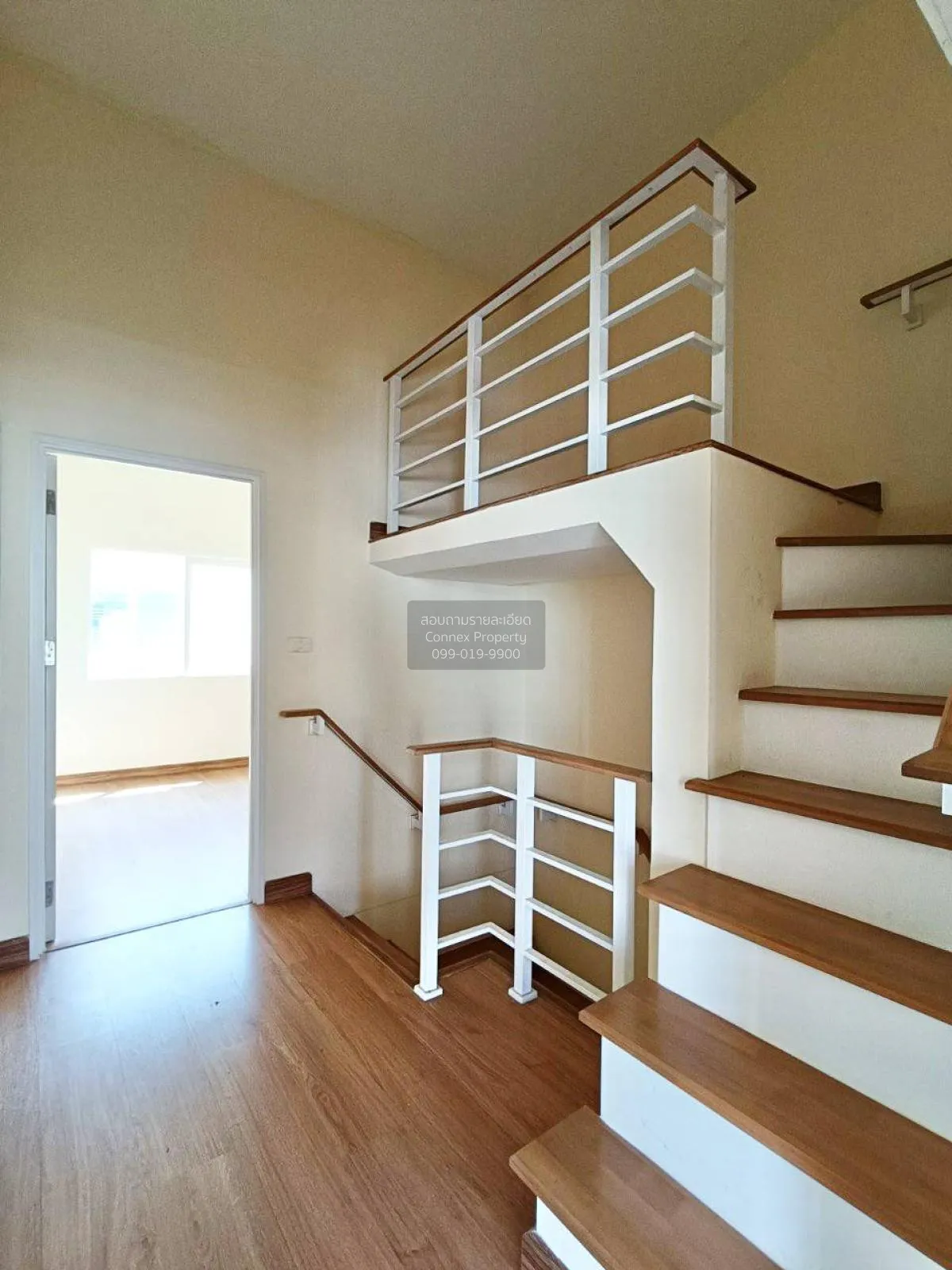 ขายทาวน์เฮ้าส์/ทาวน์โฮม  โกลเด้น ทาวน์ พระราม 2 พันท้ายนรสิงห์ เม