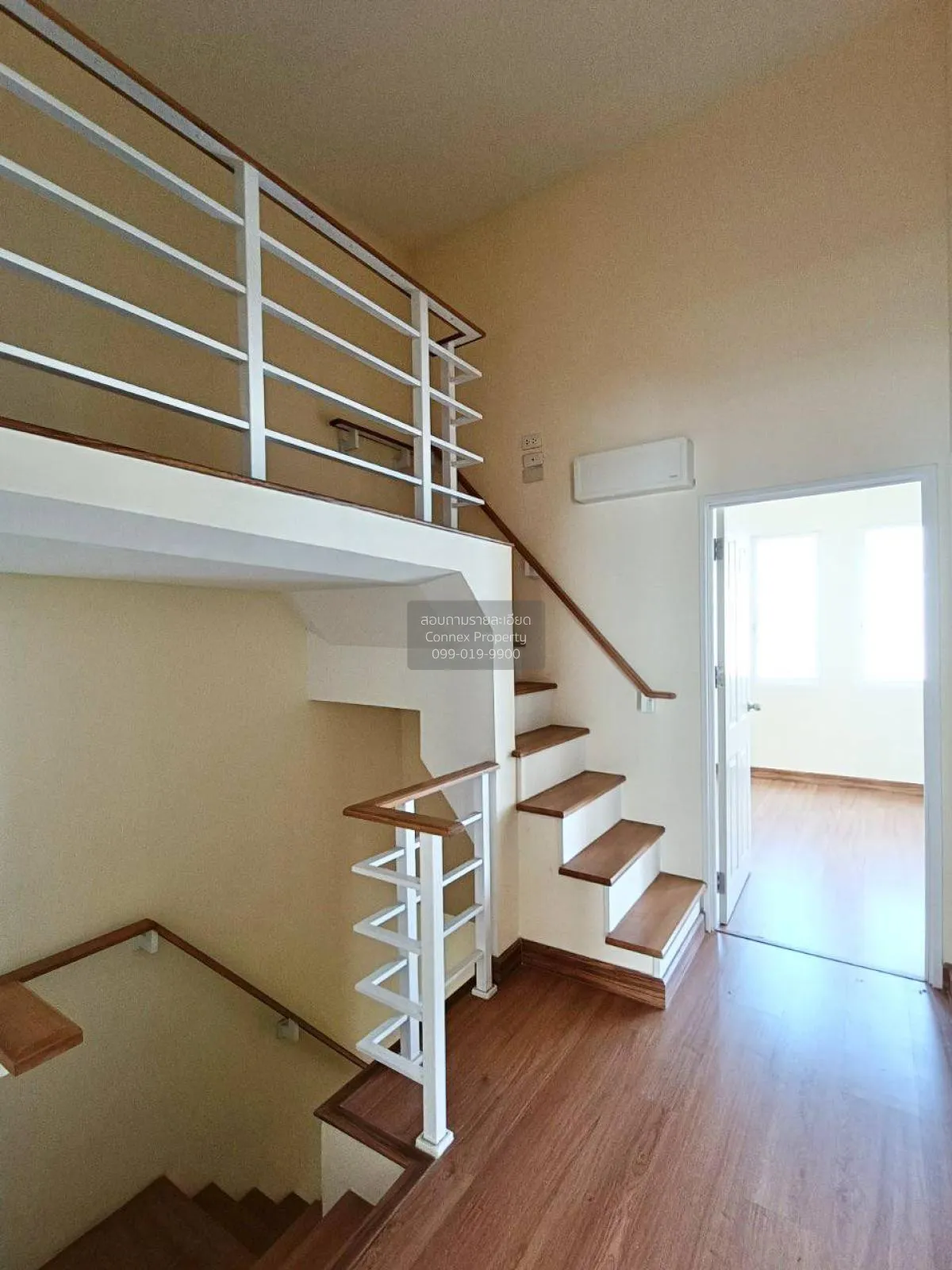 ขายทาวน์เฮ้าส์/ทาวน์โฮม  โกลเด้น ทาวน์ พระราม 2 พันท้ายนรสิงห์ เม