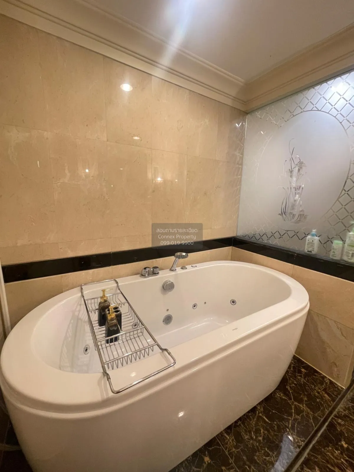 For Rent Condo , Las Colinas , high floor , MRT-Sukhumvit , Khlon