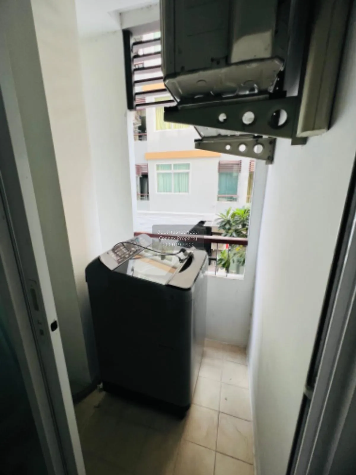 ขายคอนโด  เจ.ดับบลิว. บูเลอวาร์ด ศรีวรา พลับพลา เขต วังทองหลาง กร