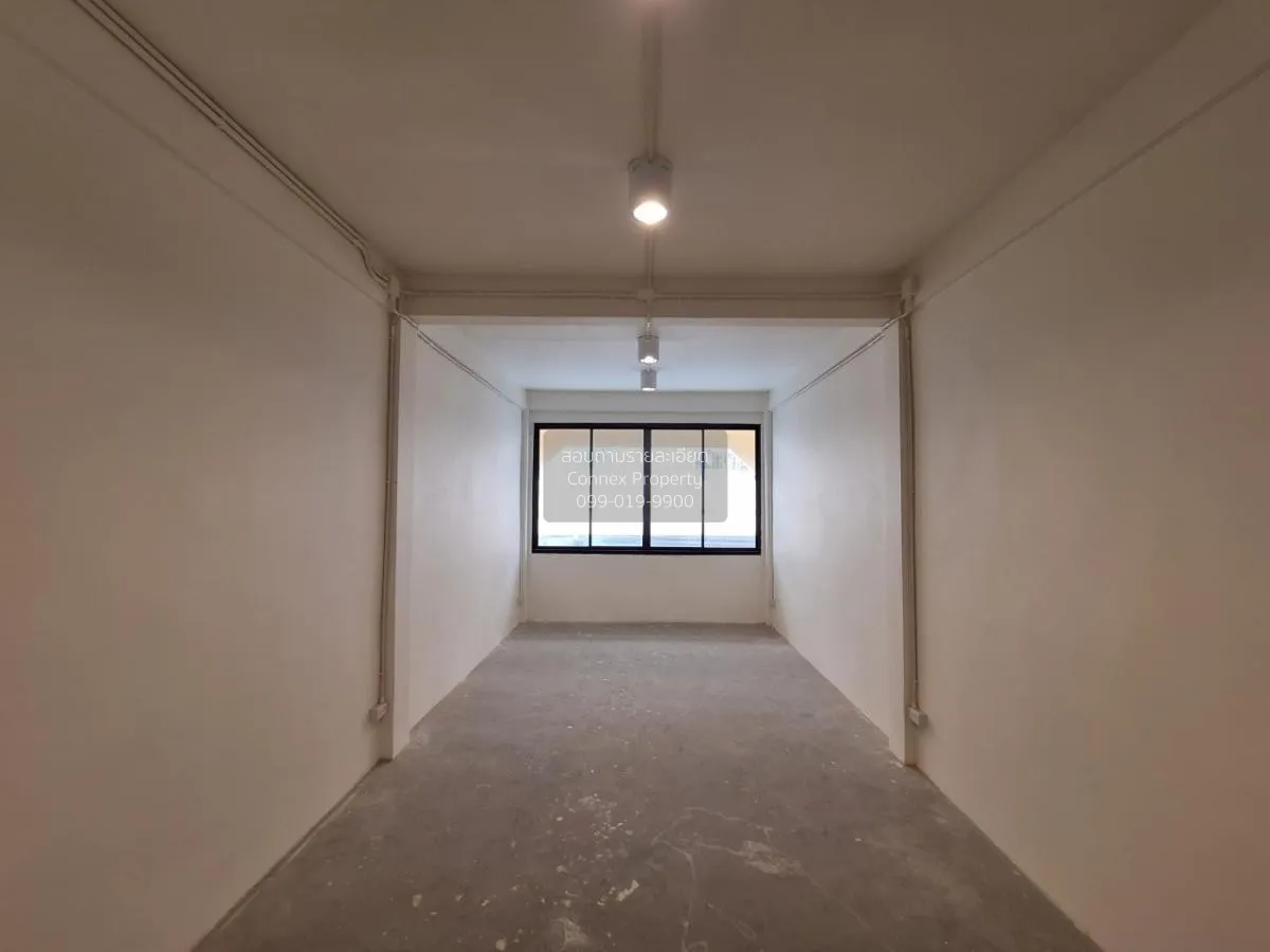 For Sale Commercial building 4 floors + 1 rooftop, Yaowarat - Cha 3