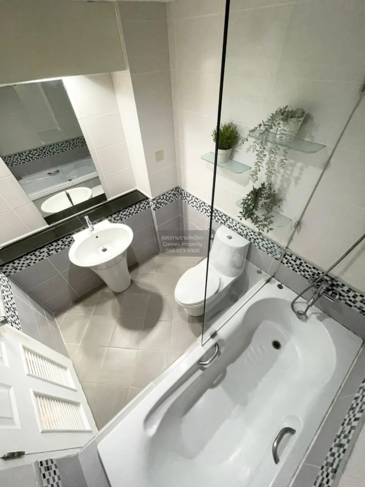 เช่าคอนโด  เดอะ วอเตอร์ฟอร์ด สุขุมวิท 50 BTS-พระโขนง พระโขนง เขต 