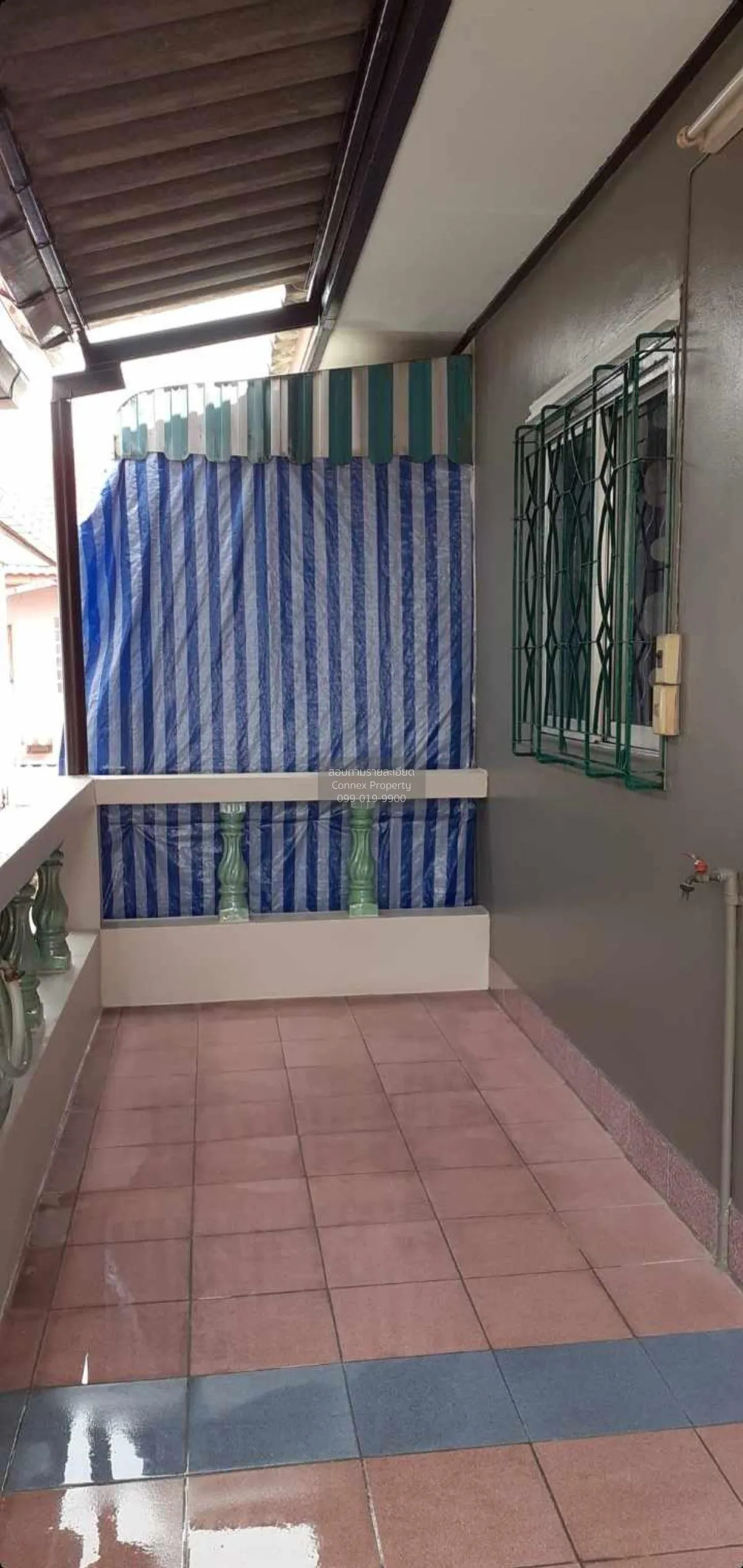 ขายทาวน์เฮ้าส์/ทาวน์โฮม  หมู่บ้านเกษมทอง ซอยเพชรเกษม 114 หนองค้าง