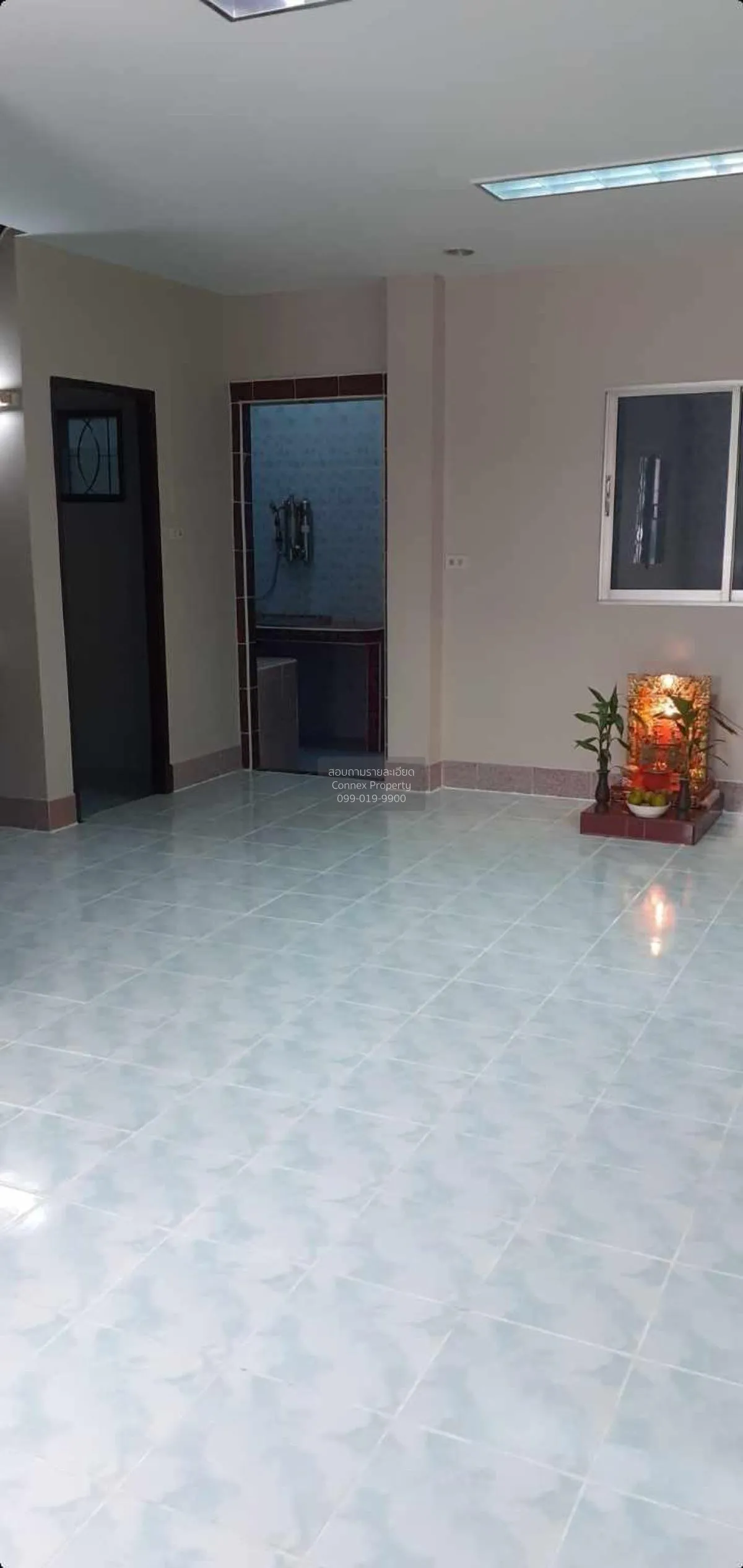 ขายทาวน์เฮ้าส์/ทาวน์โฮม  หมู่บ้านเกษมทอง ซอยเพชรเกษม 114 หนองค้าง 3