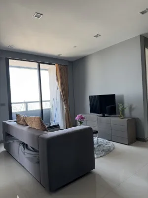 เช่าคอนโด  เอ็ม สีลม BTS-ช่องนนทรี สุริยวงศ์ เขต บางรัก กรุงเทพ CX-86409