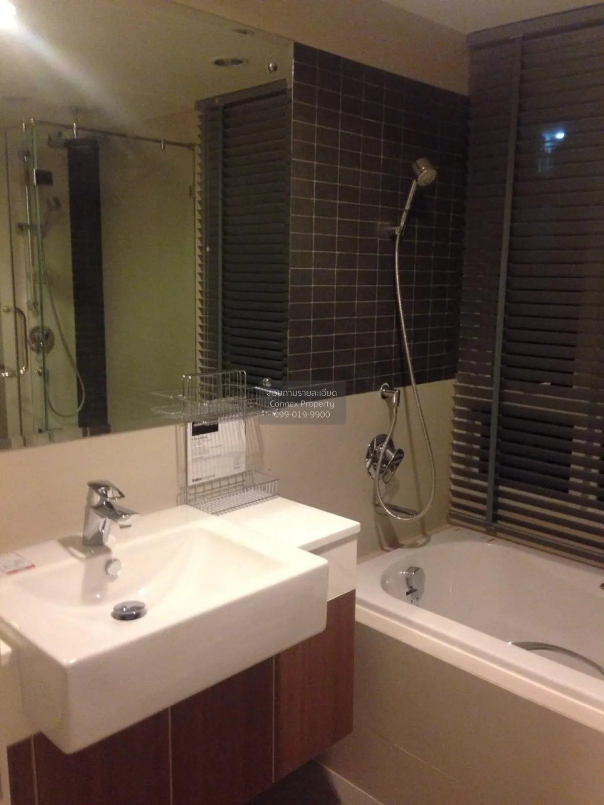 เช่าคอนโด  เดอะเครสท์ สุขุมวิท49 BTS-ทองหล่อ คลองเตยเหนือ เขต วัฒ