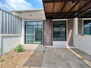 For Sale Townhouse/Townhome  , The Central Town 2 , Bueng , Si Racha , Chon Buri , CX-86484