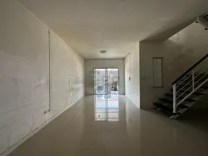 ขายทาวน์เฮ้าส์/ทาวน์โฮม  บ้านพฤกษา รังสิต - คลอง 3 64/2 คลองสาม คลองหลวง ปทุมธานี CX-86585