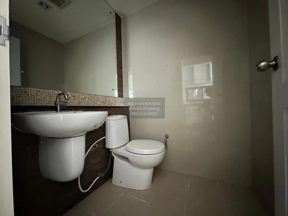 ขายทาวน์เฮ้าส์/ทาวน์โฮม  ทาวน์ อเวนิว พระราม 2 ซอย 30 ห้องมุม บาง