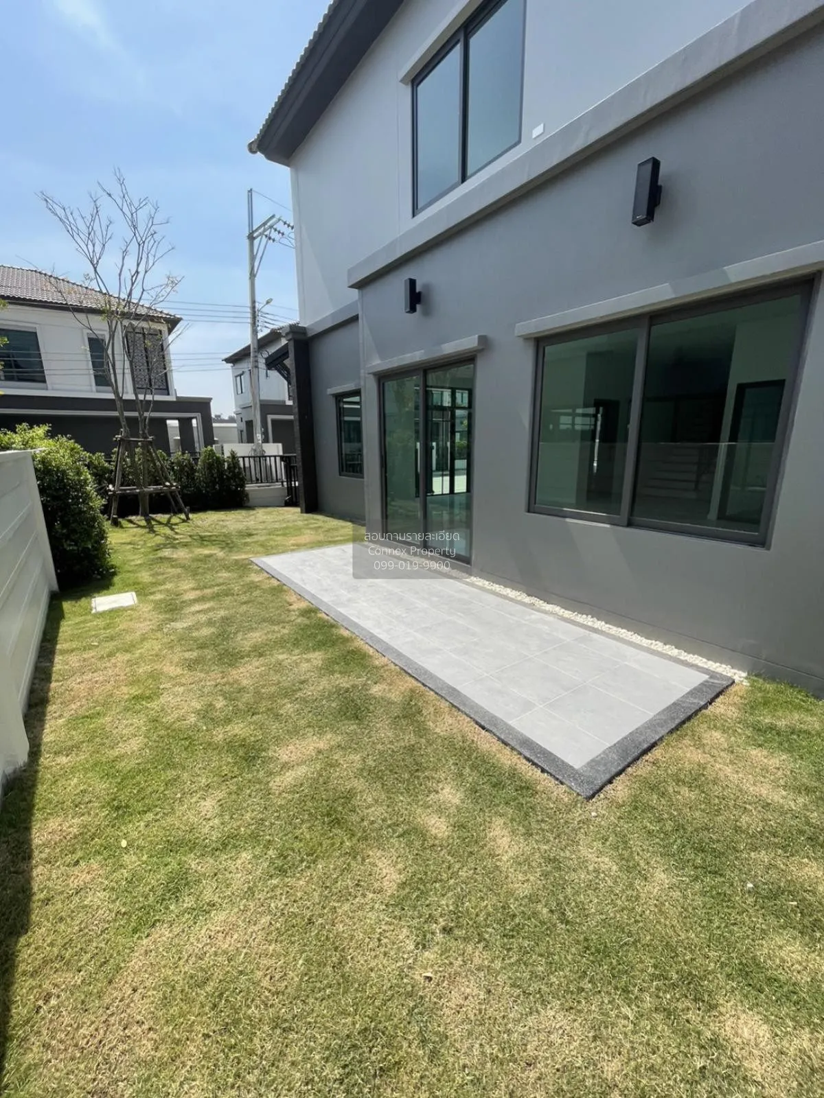 ขายบ้าน  แกรนด์ บริทาเนีย พระราม 9-กรุงเทพกรีฑา คลองสองต้นนุ่น เข 3