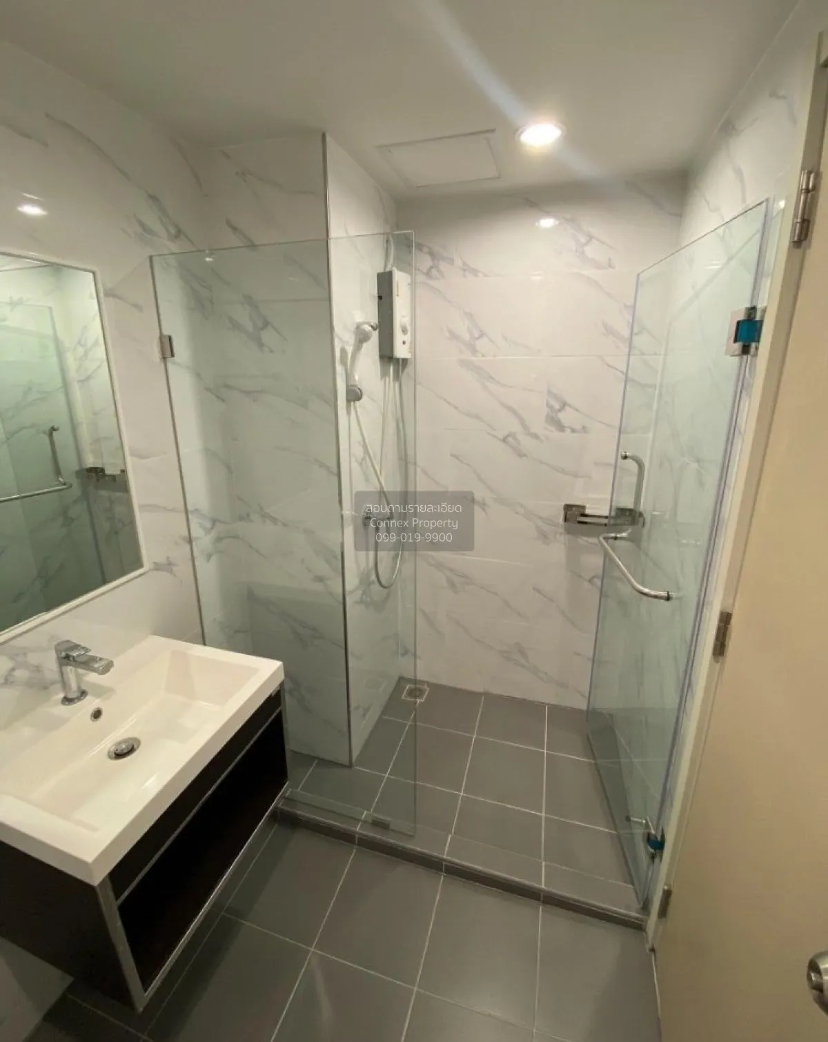 ขายคอนโด  ดิ เอ็กเซล รัชดา 18 MRT-สุทธิสาร สามเสนนอก เขต ห้วยขวาง