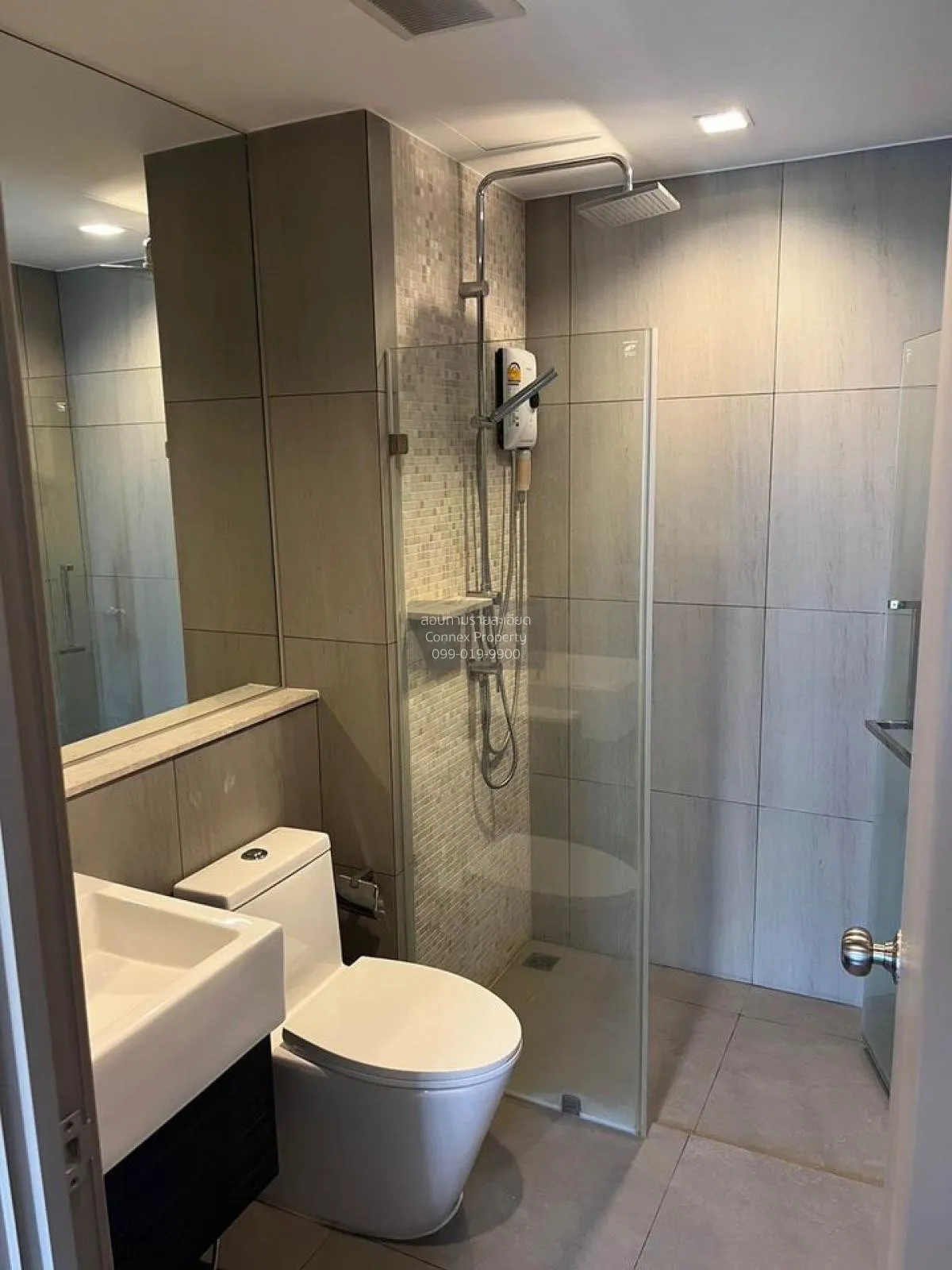 เช่าคอนโด  เดอะ โพลิแทน รีฟ ชั้นสูง วิวแม่น้ำ MRT-สะพานพระนั่งเกล