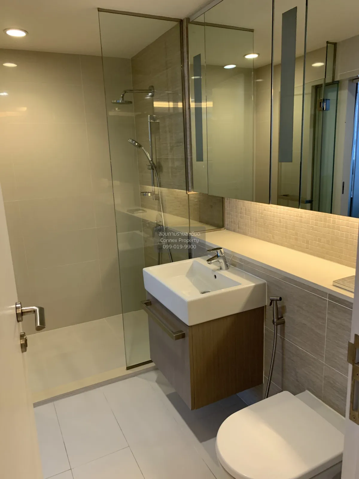 เช่าคอนโด  โหมด สุขุมวิท 61 BTS-ทองหล่อ คลองตันเหนือ เขต วัฒนา กร