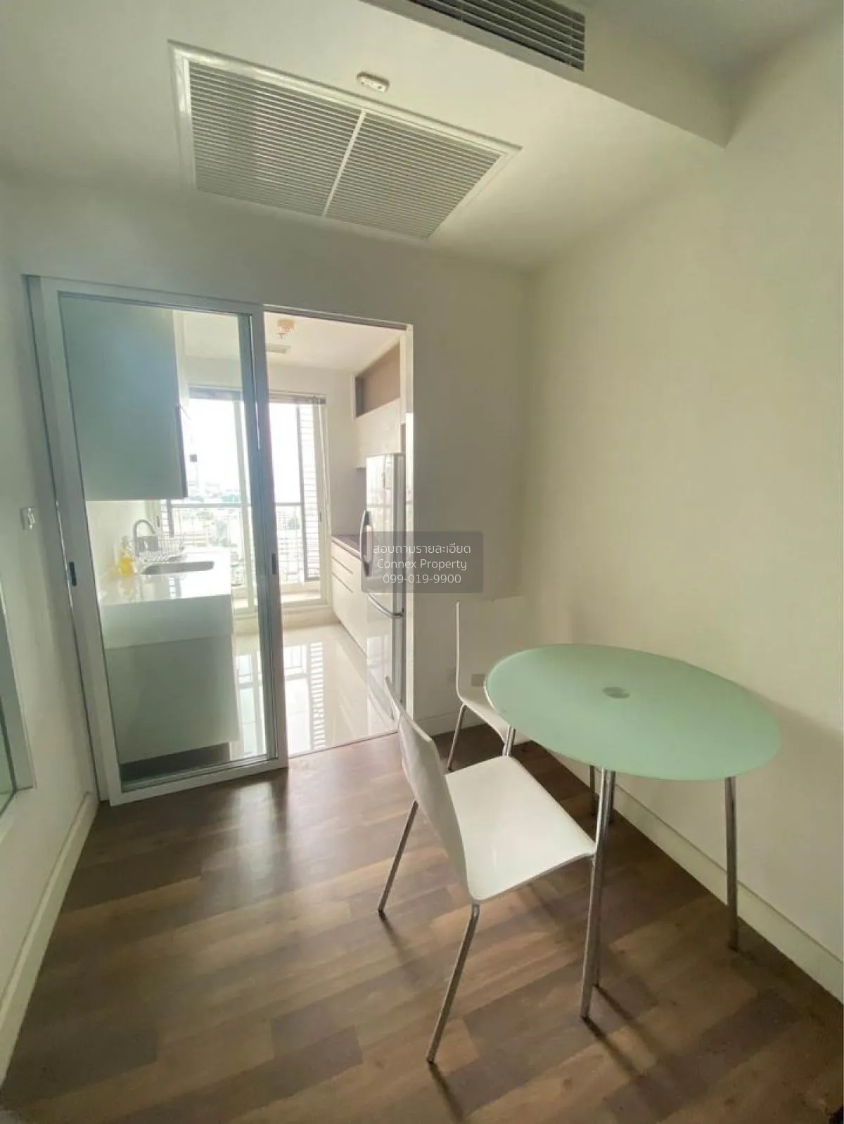 เช่าคอนโด  เดอะ รูม สาทร - ตากสิน BTS-โพธิ์นิมิตร บางยี่เรือ เขต  3