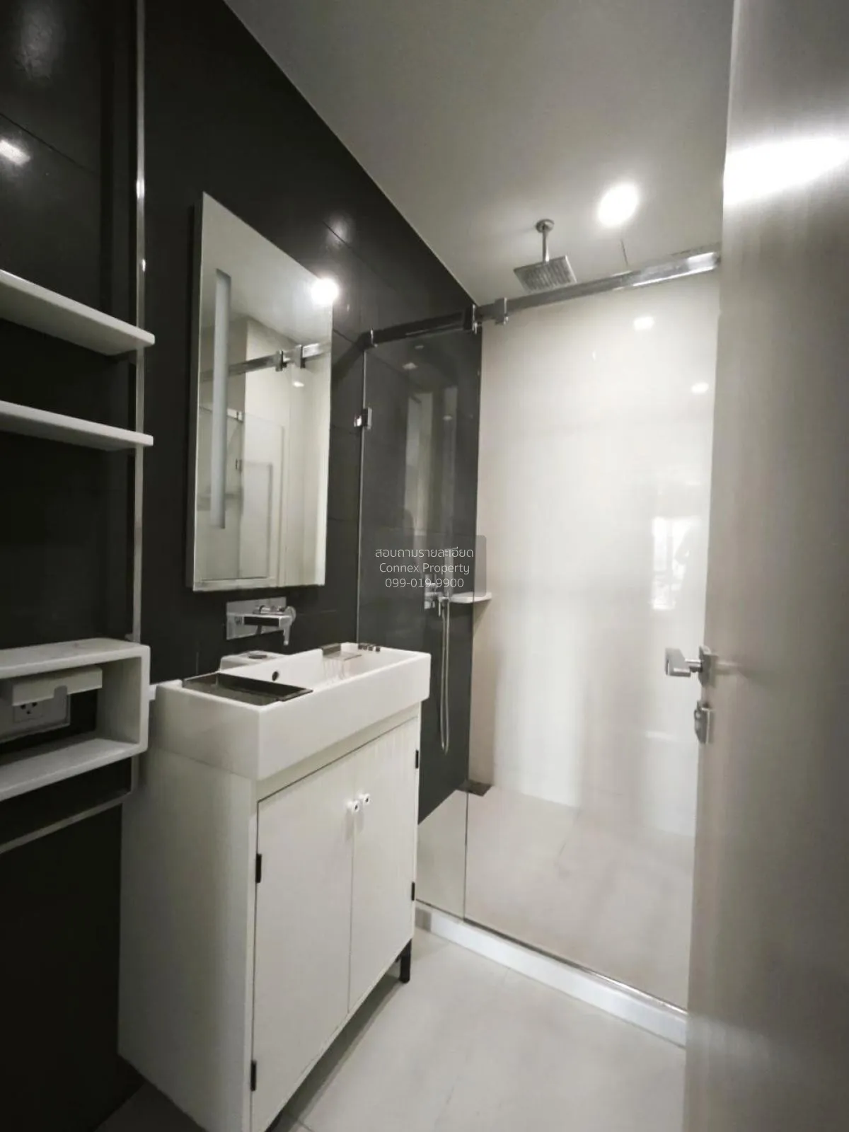 For Sale Condo , The Room BTS Wongwianyai , BTS-Wongwian Yai , Ba