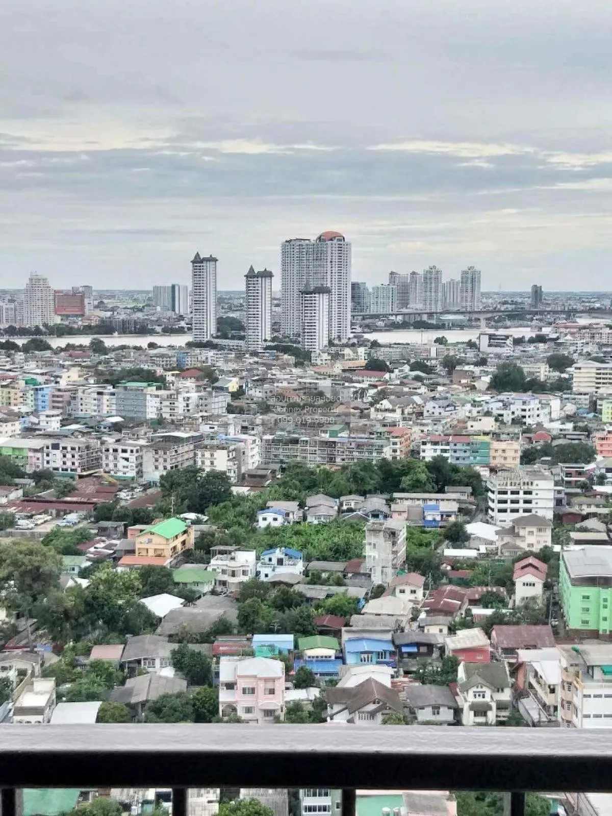 ขายคอนโด  ฟิวส์ สาทร - ตากสิน BTS-วงเวียนใหญ่ บางลำภูล่าง เขต คลอ