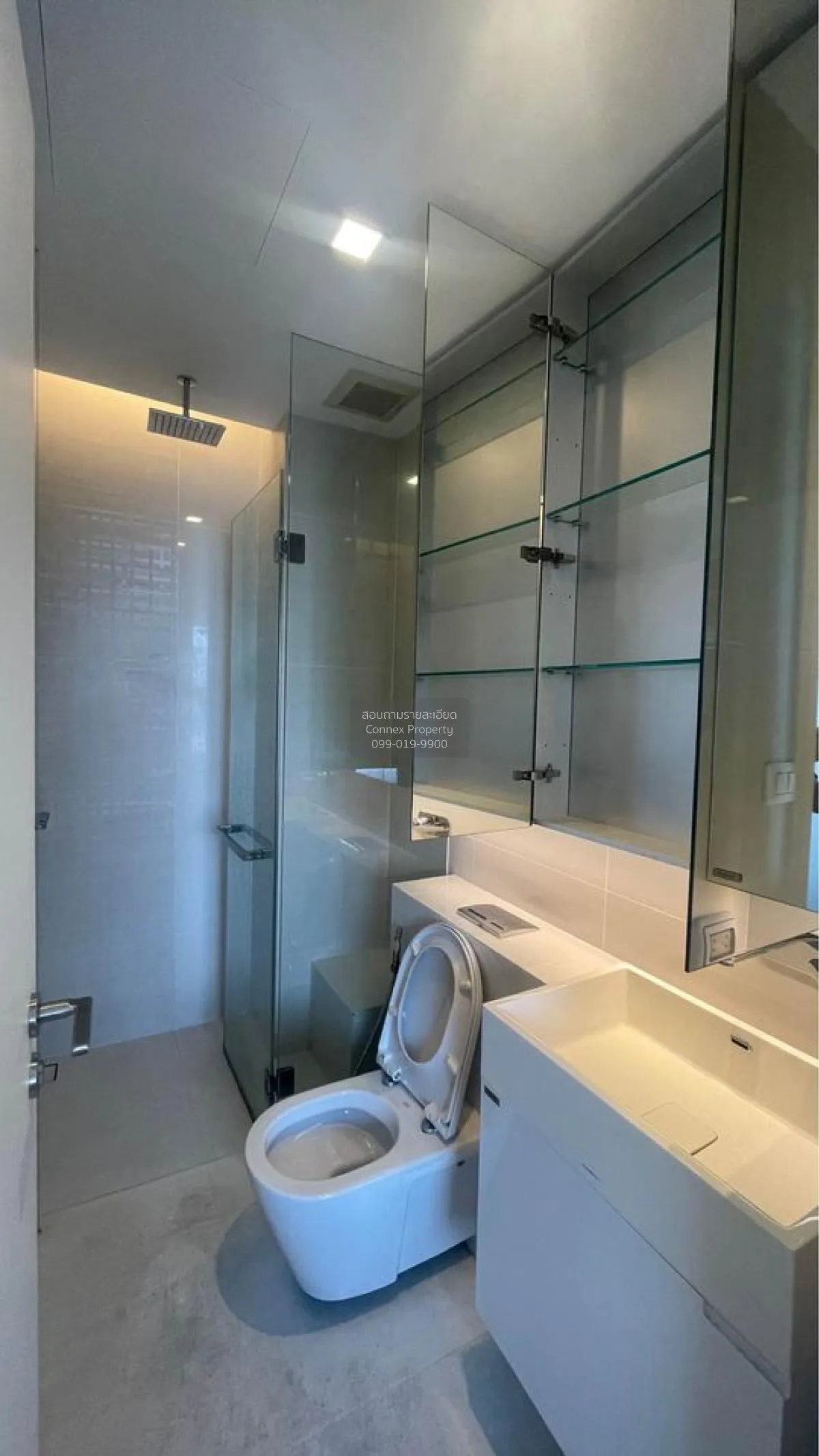 เช่าคอนโด  เดอะ เซนต์ เรซิเดนซ์ MRT-พหลโยธิน จอมพล  เขต จตุจักร ก