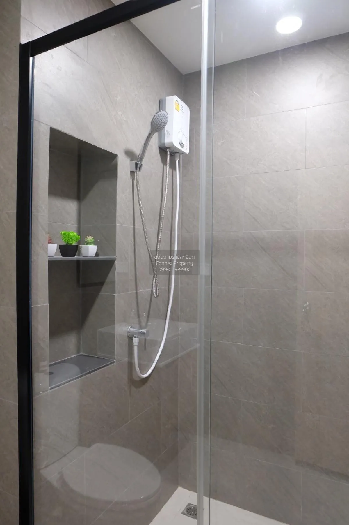 For Rent Condo , The LIVIN Phetkasem , MRT-Phasi Charoen , Bang W