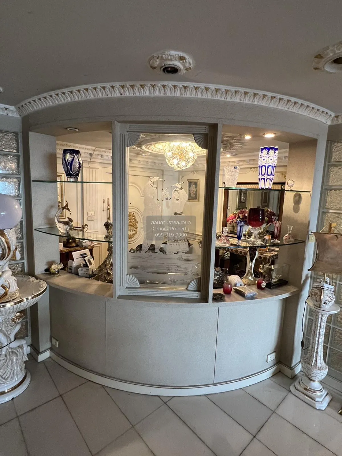 ขายคอนโด  มะฮอกกานี ทาวเวอร์ (สุขุมวิท 24) MRT-ศูนย์การประชุมแห่ง