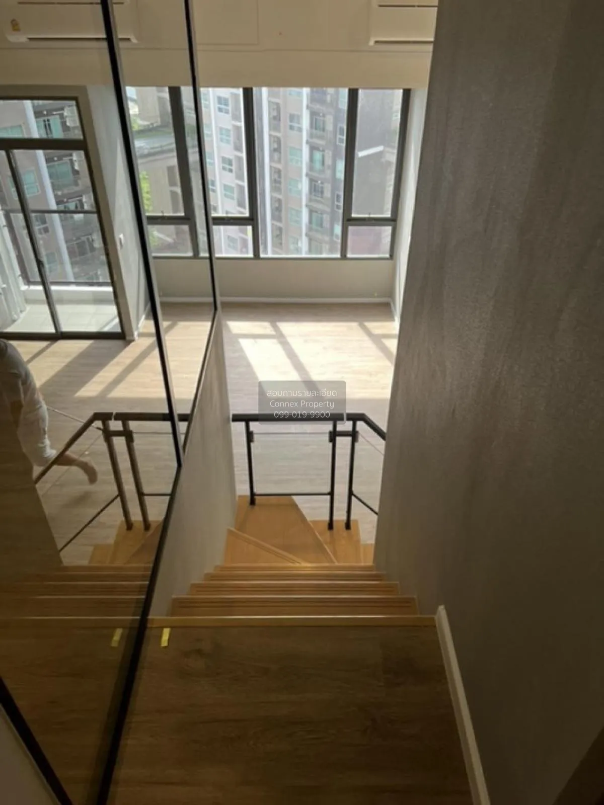 ขายคอนโด  ไซมิส พระราม 9 (แลนด์มาร์ค @MRTA Station) ห้วยขวาง เขต 