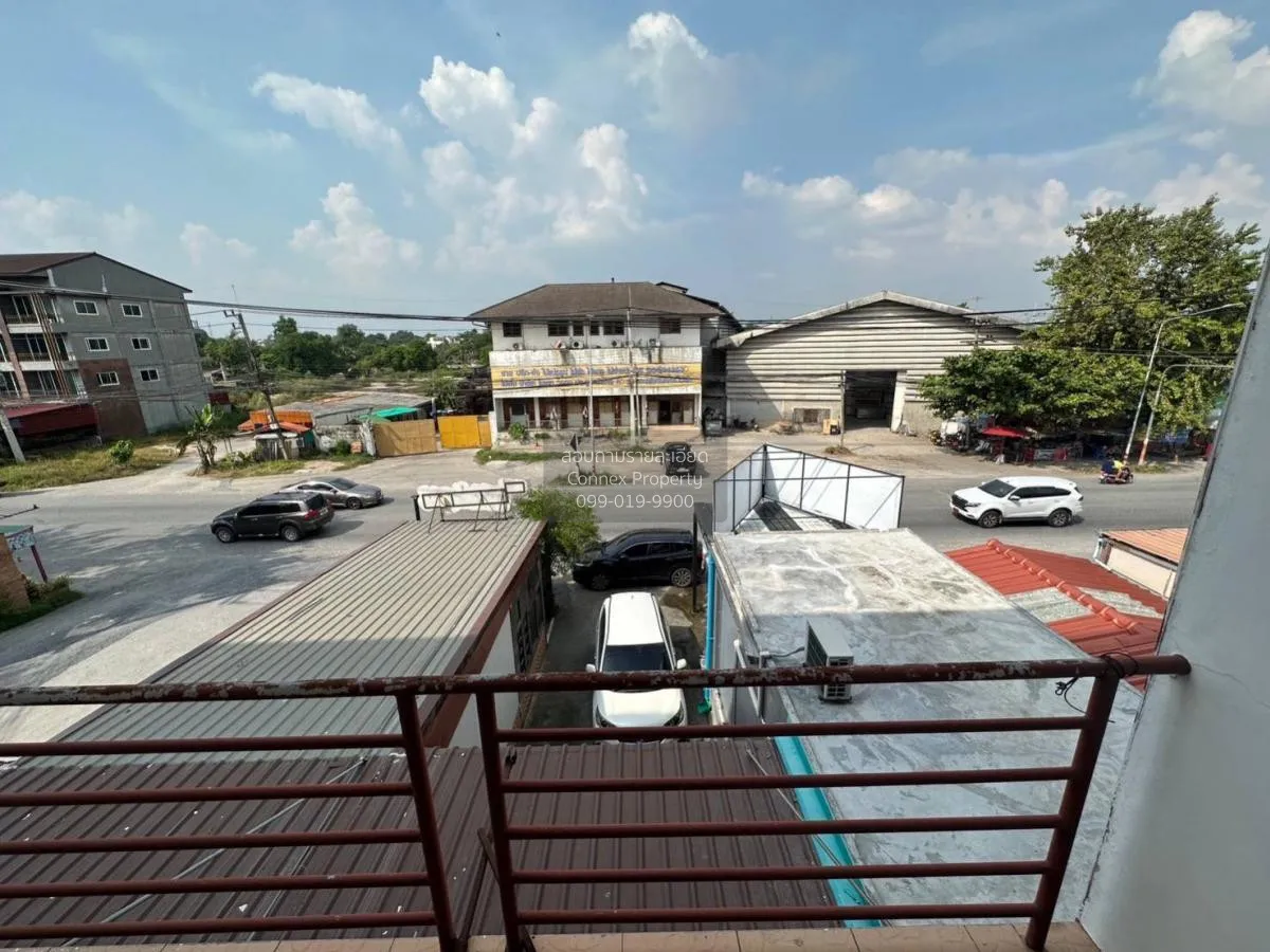For Sale Commercial building, Phra Nakhon Si Ayutthaya , wide fro