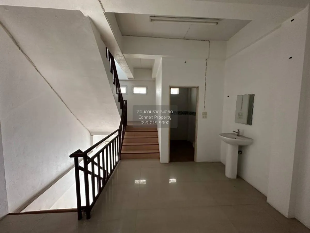 For Sale Commercial building, Phra Nakhon Si Ayutthaya , wide fro