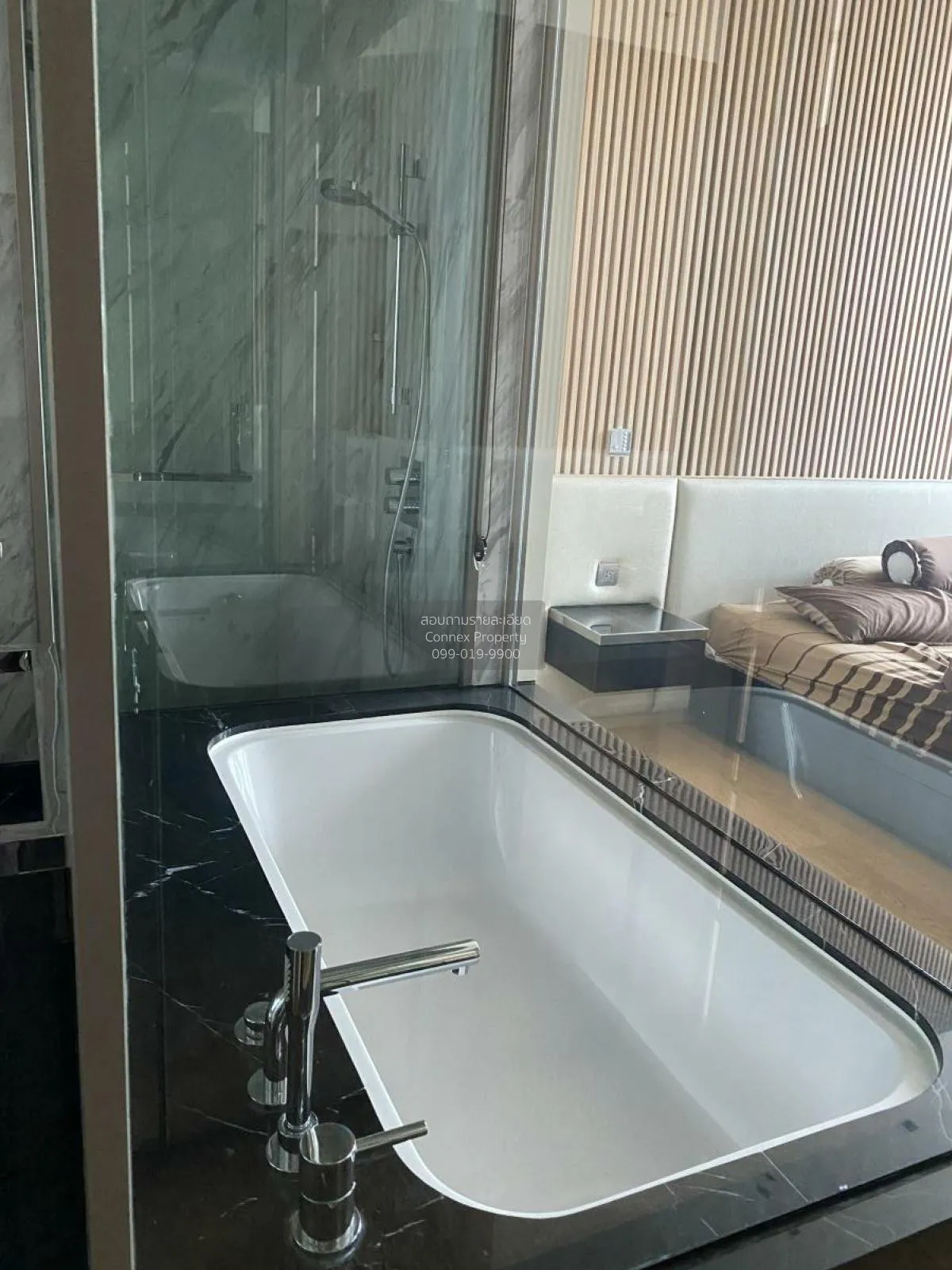 เช่าคอนโด  ศาลาแดง วัน BTS-ศาลาแดง สีลม เขต บางรัก กรุงเทพ CX-882