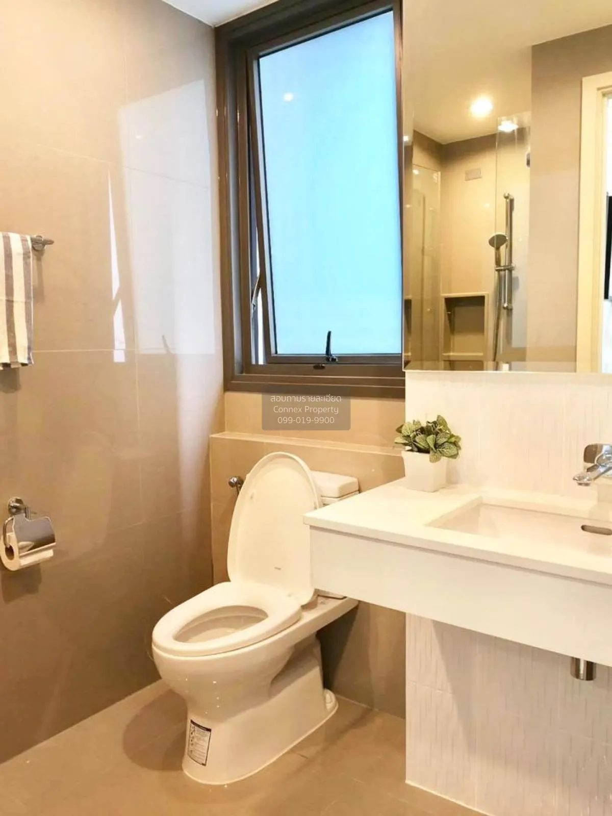 เช่าคอนโด  ริทึ่ม สุขุมวิท 42 BTS-เอกมัย พระโขนง เขต คลองเตย กรุง