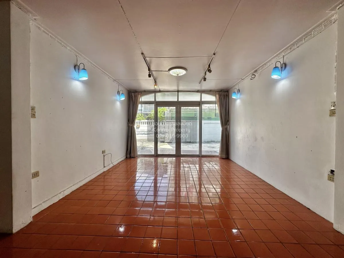 ขายบ้านเดียว 2 ชั้น พระราม5 ซอยสันติสุข ถนนนครไชยศรี เขต ดุสิต กร