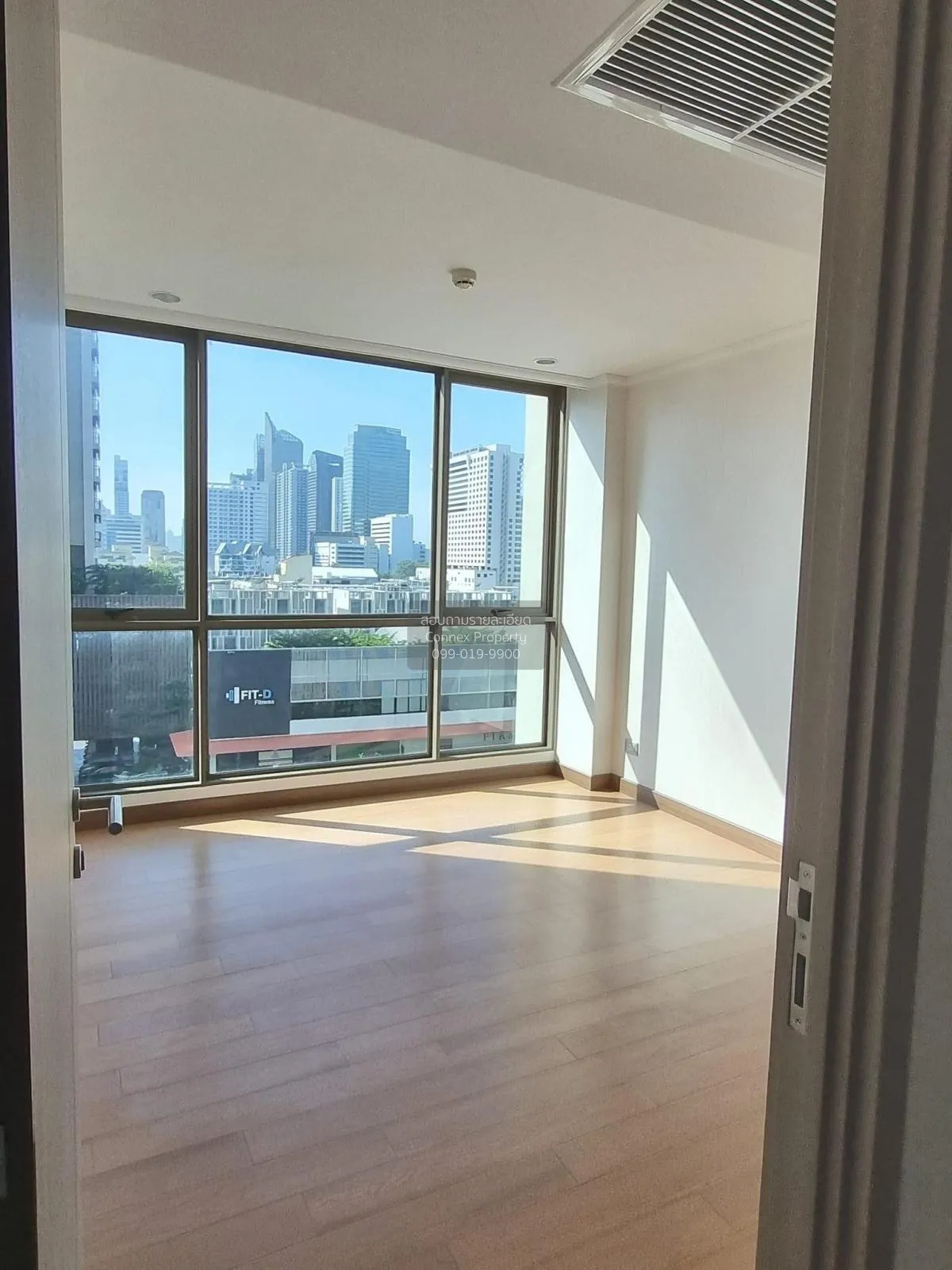 For Sale Condo , Supalai Oriental Sukhumvit 39 , MRT-Phetchaburi 