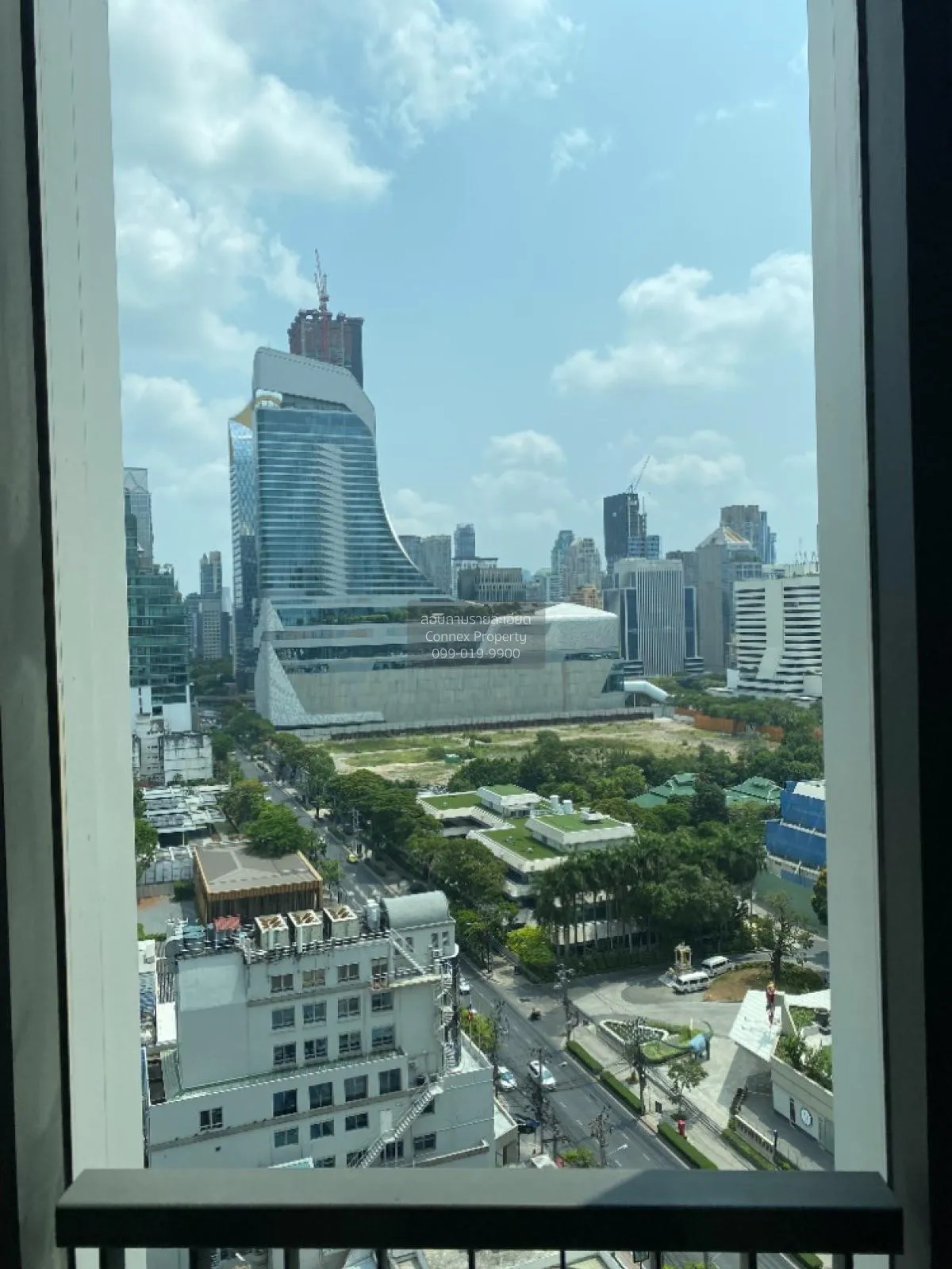 ขายคอนโด  ไลฟ์ วัน ไวร์เลส BTS-เพลินจิต ลุมพินี เขต ปทุมวัน กรุงเ