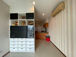 For Sale Condo , Villa Sathorn , BTS-Krung Thon Buri , Khlong Ton Sai , Khlong San , Bangkok , CX-88637
