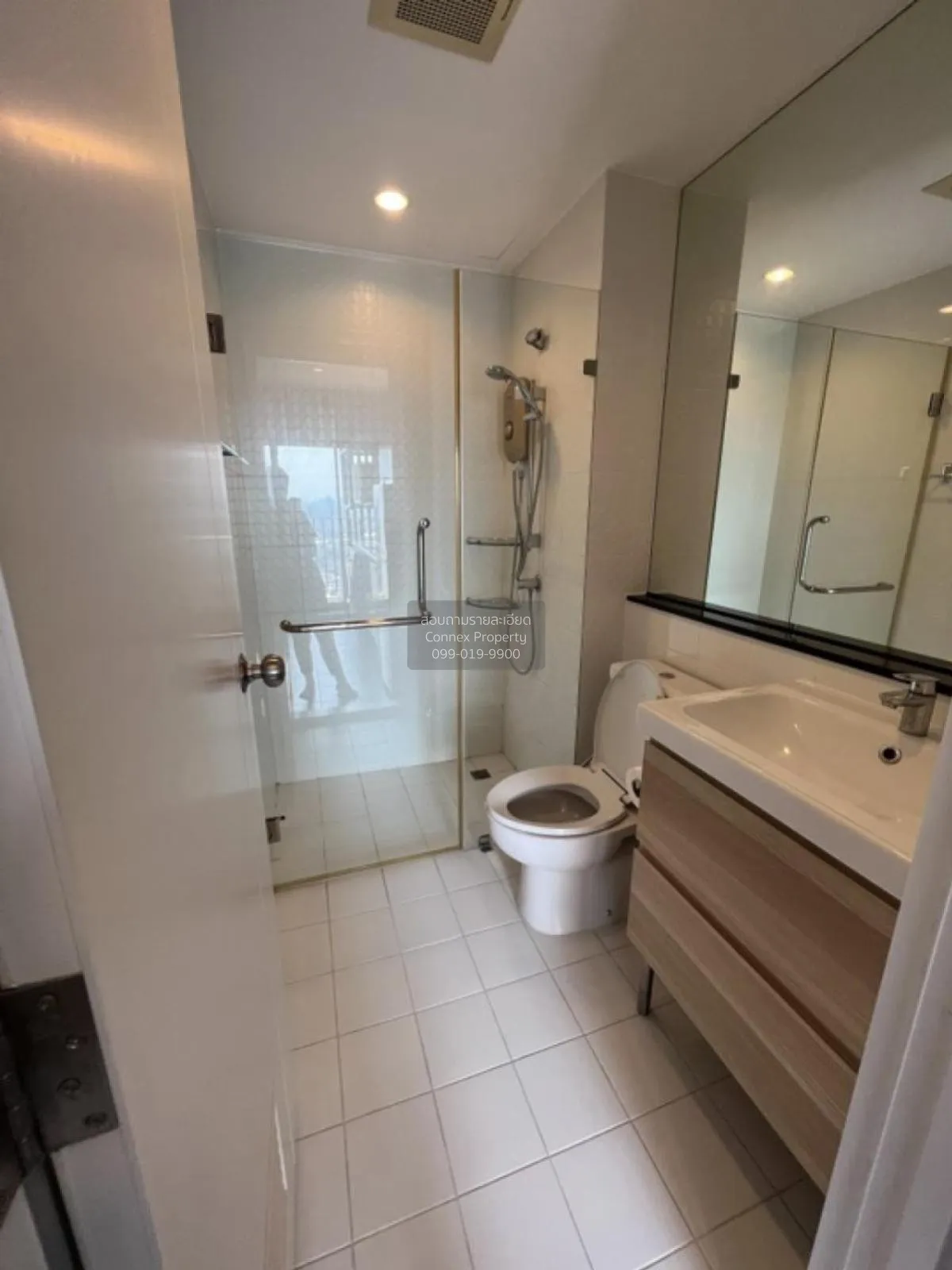 ขายคอนโด  เดอะ ทรี อินเตอร์เชนจ์ MRT-เตาปูน บางซื่อ เขต บางซื่อ ก