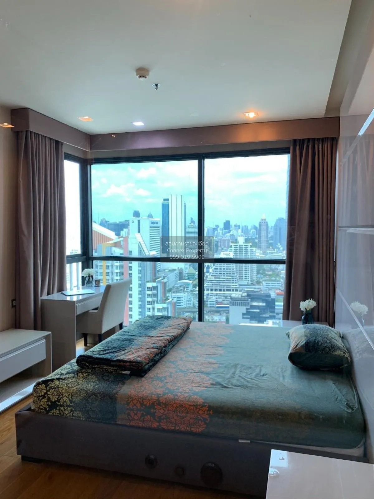 For Rent Condo , The Address Sathorn , high floor , BTS-Saint Lou