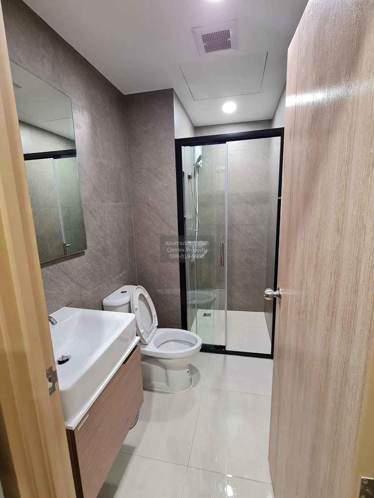 For Rent Condo , The LIVIN Phetkasem , MRT-Phasi Charoen , Bang W