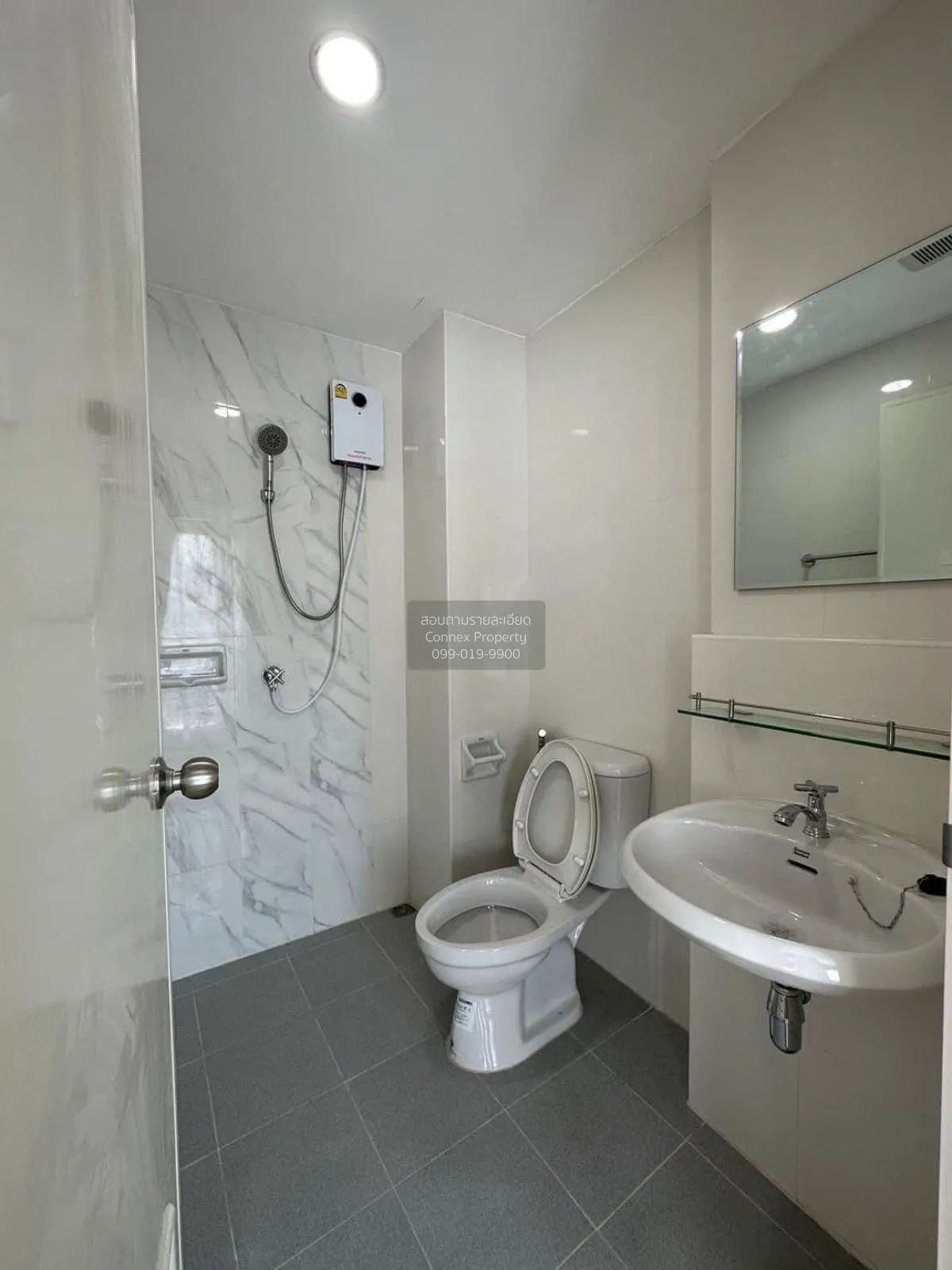 For Sale Condo , The Diamond Navanakorn-Taladthai , Khlong Nueng 