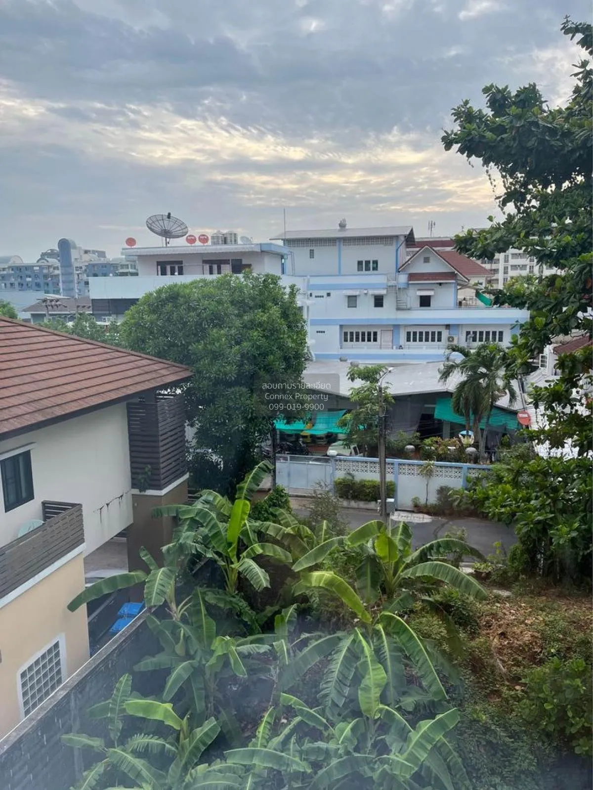 ขายคอนโด  แอชเชอร์ สุทธิสาร MRT-สุทธิสาร สามเสนนอก เขต ห้วยขวาง ก