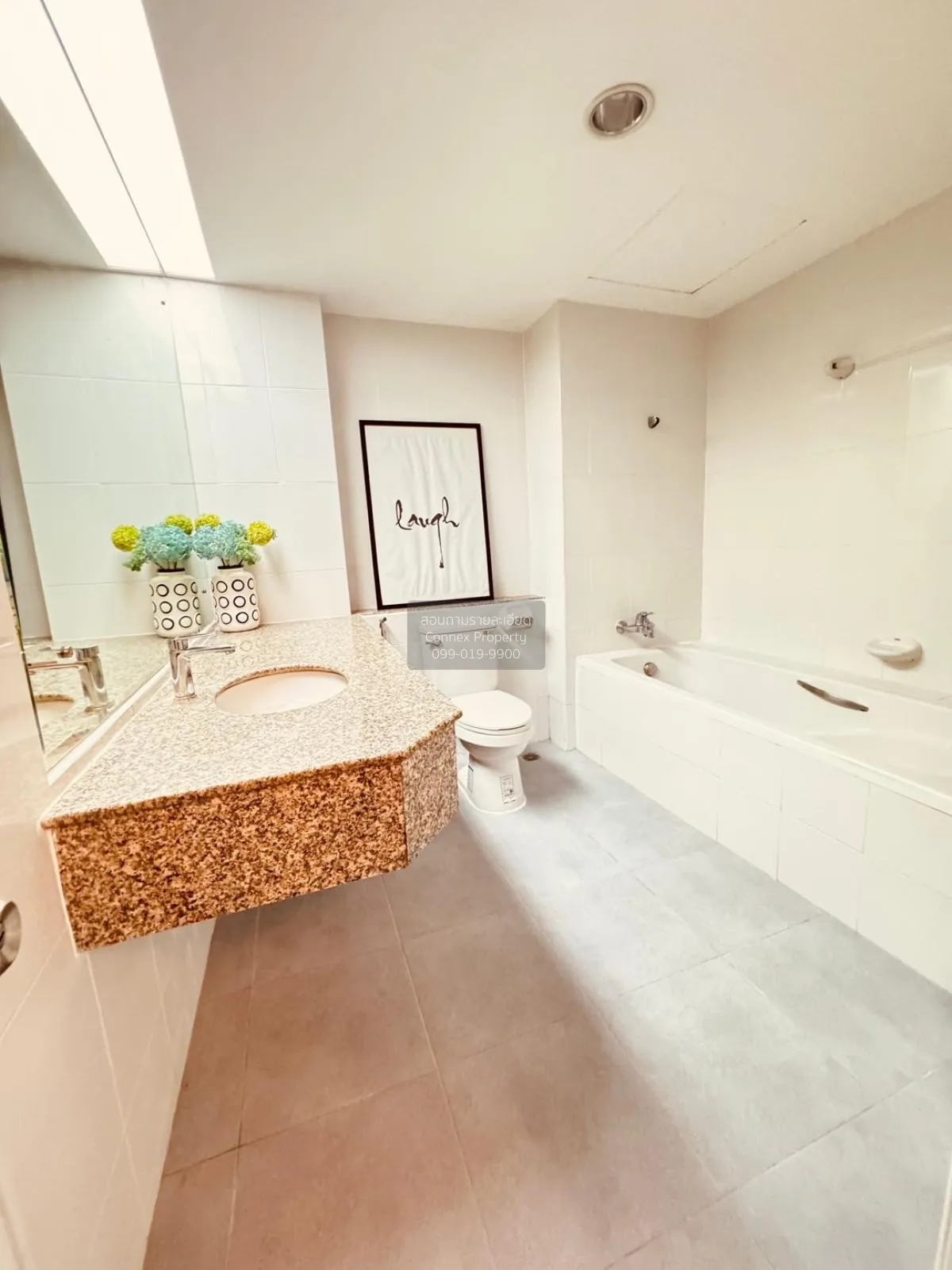 เช่าคอนโด  อโศก เพลส BTS-อโศก คลองเตยเหนือ เขต วัฒนา กรุงเทพ CX-8