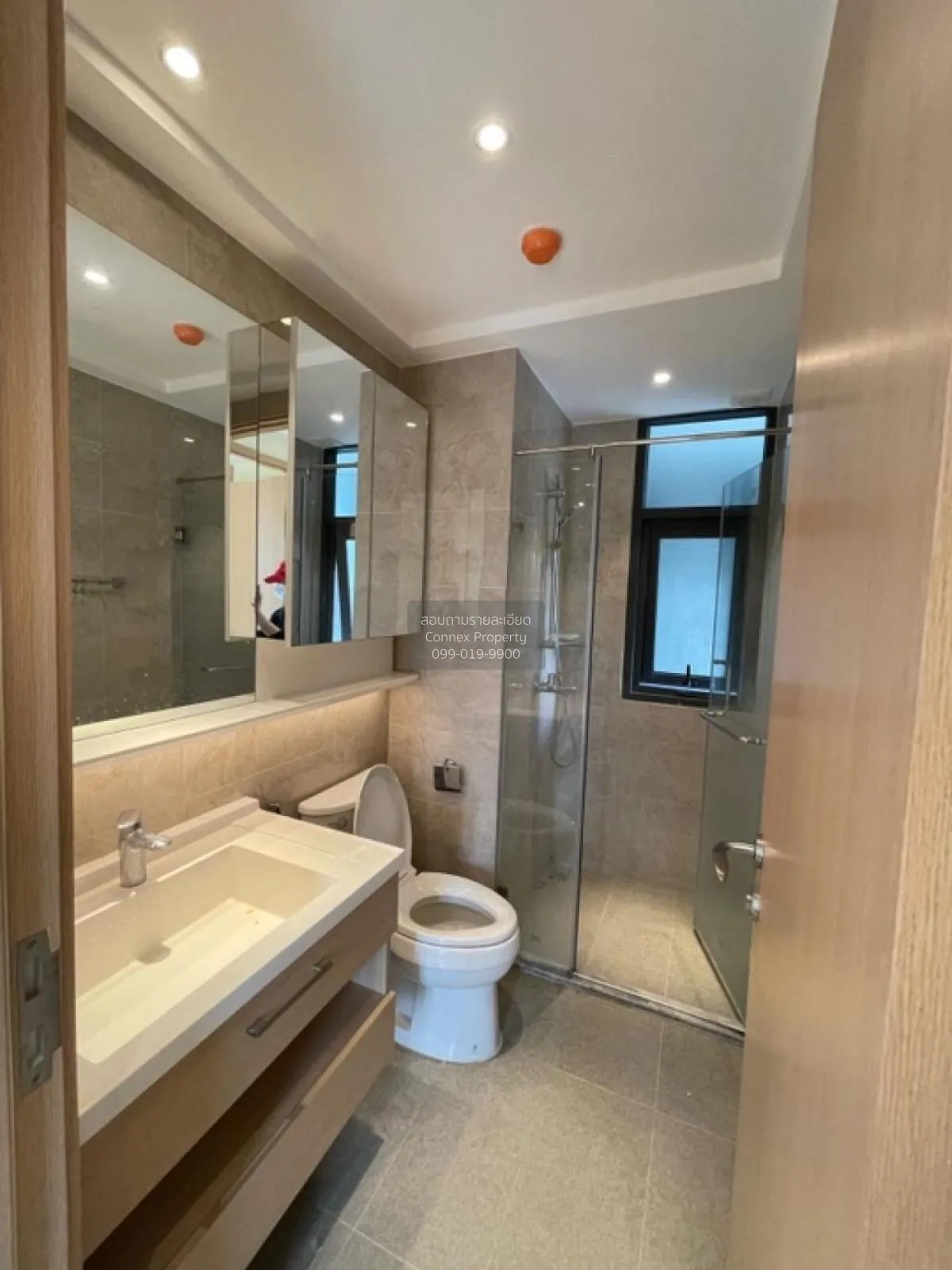 For Rent Condo , Regal Sathon - Naradhiwas , BTS-Chong Nonsi , Th