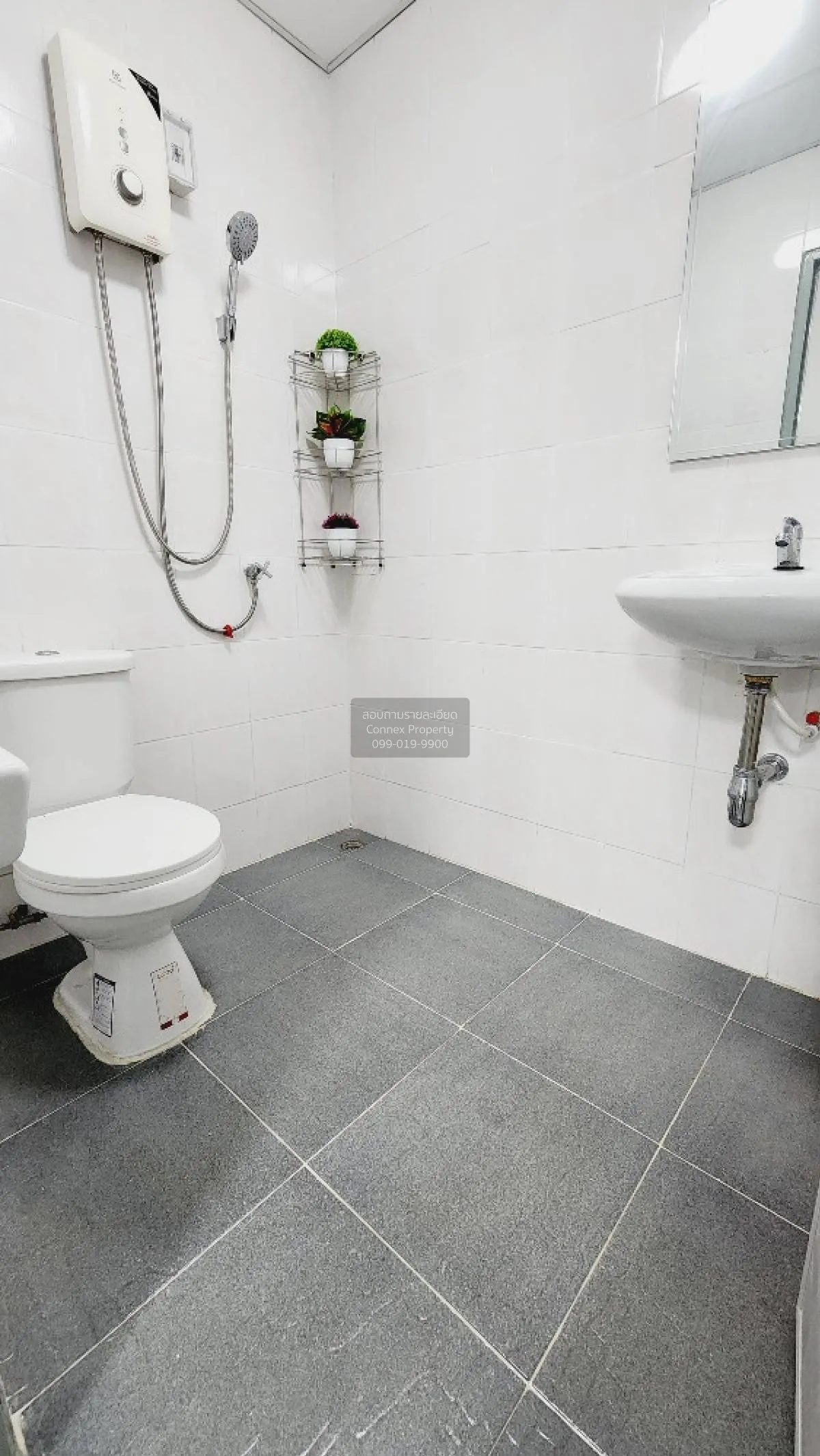 ขายคอนโด  รอยัลทาวเวอร์ 3 สามเสนใน เขต พญาไท กรุงเทพ CX-89388