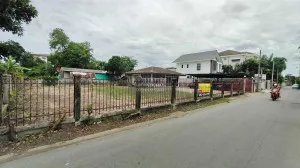 ขายที่ดินเปล่าพร้อมสิ่งปลูกสร้าง ซอย ลาดพร้าว 122 แยก 9   กรุงเทพ CX-89653