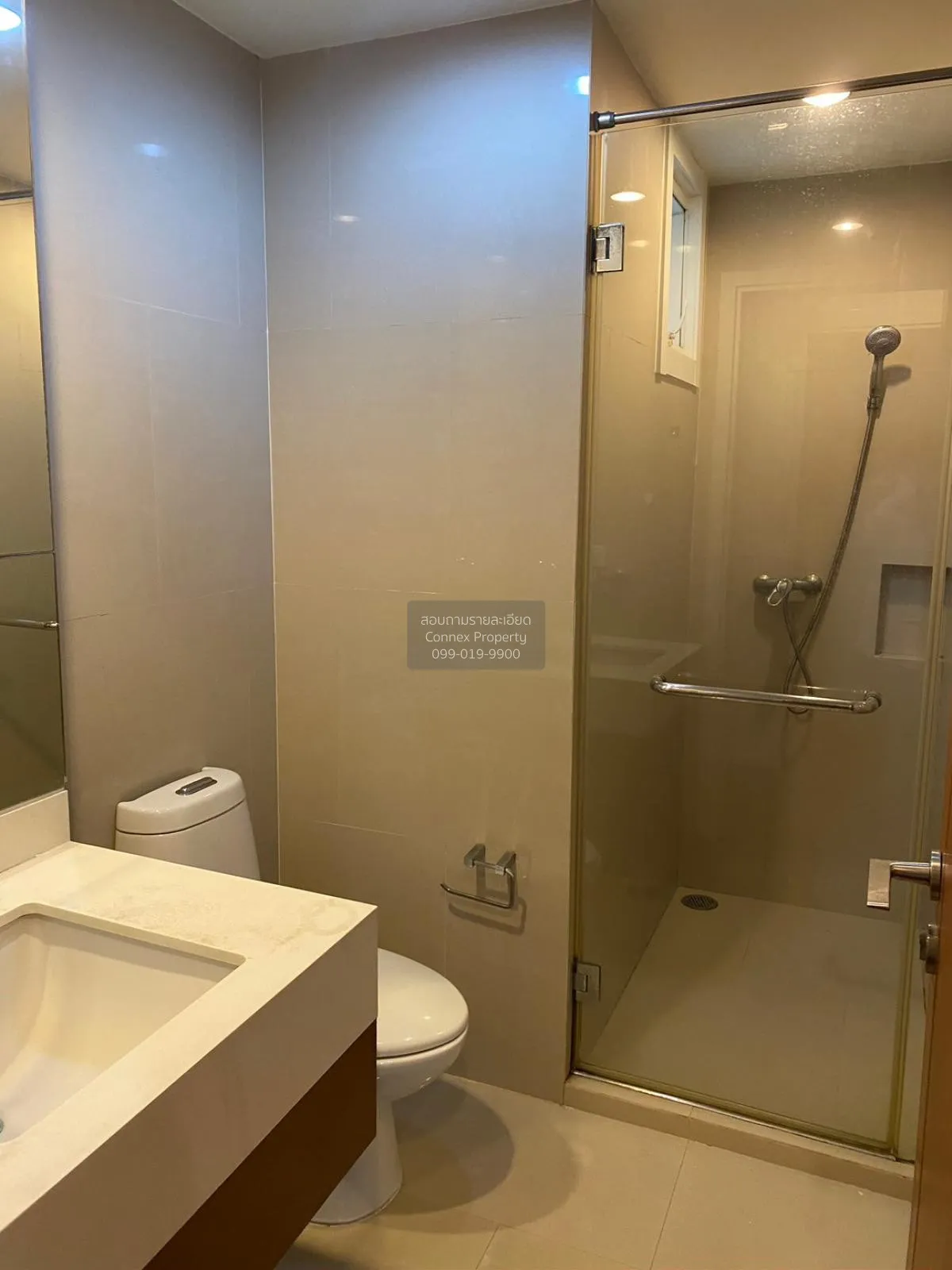For Sale Condo , Wind Sukhumvit 23 , corner unit , MRT-Sukhumvit 